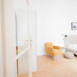 https://heymi-apartments-stoss-im-himmel.vienna-besthotels.com